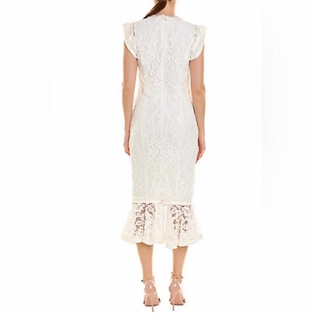 Alexis - Picture 2 of 2